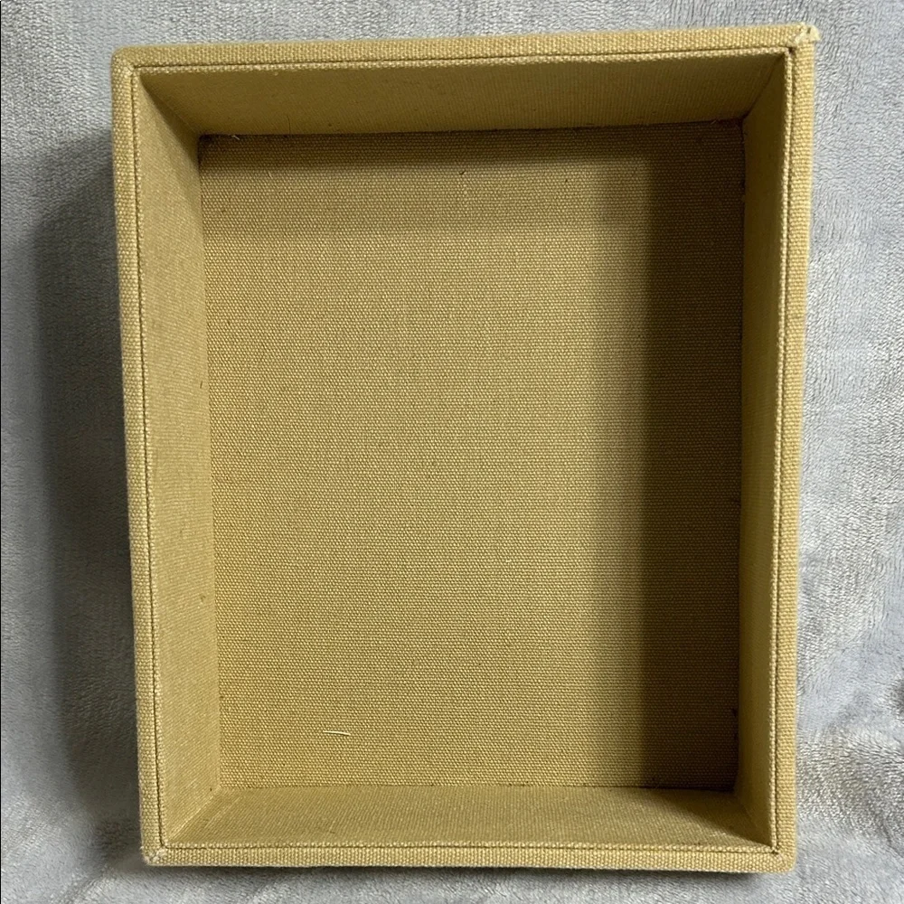 Victoria’s Secret Retro Wave Pattern Box with Ribbon (EMPTY)